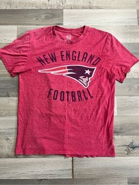 NFL Team Apparel New England Patriots T-Shirt size M